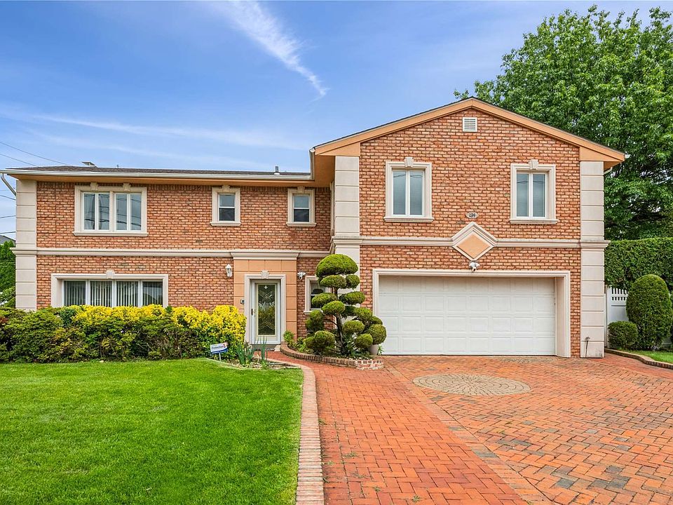 134 Old Courthouse Road, Manhasset Hills, NY 11040 Zillow