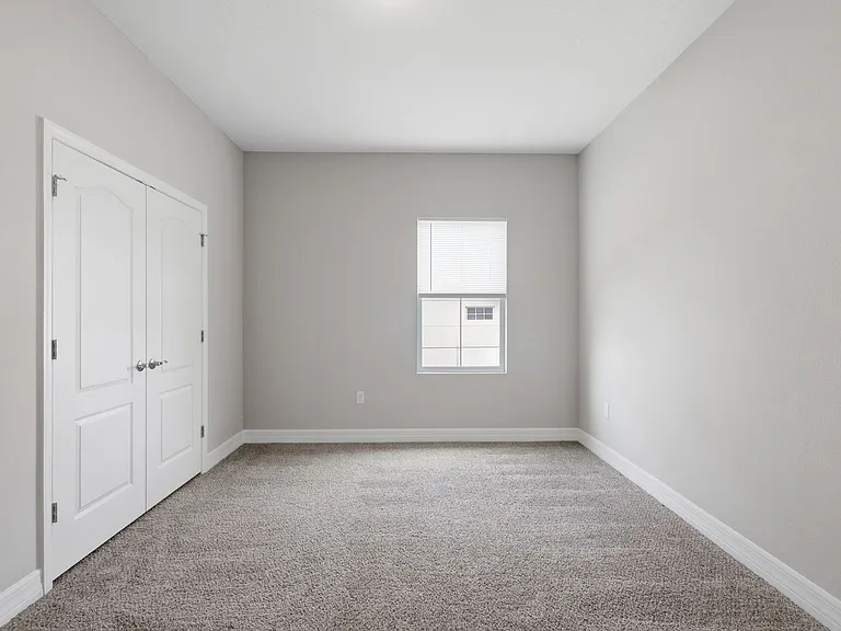 5574 SW 128th Pl — Photo 57