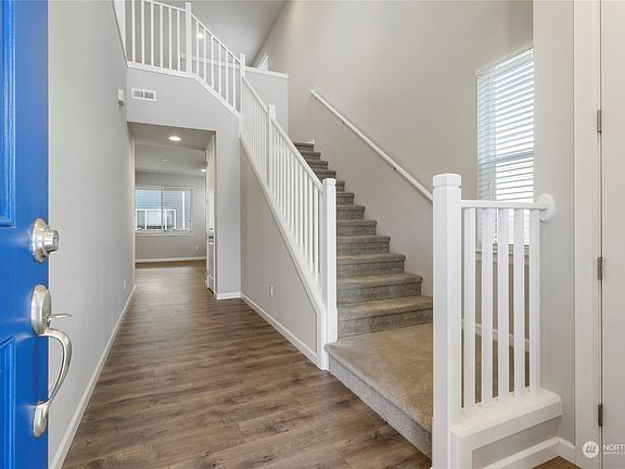 4th image of 5111 Kenrick Street SE