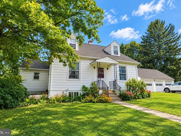 5553 Swamp Rd, Fountainville, PA 18923