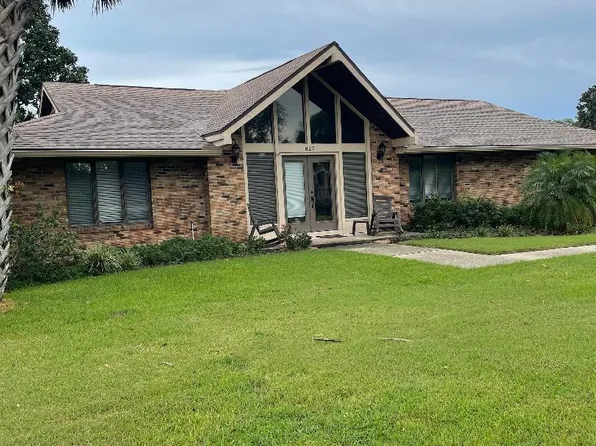 827 Sawgrass Ln, New Smyrna Beach, FL 32168