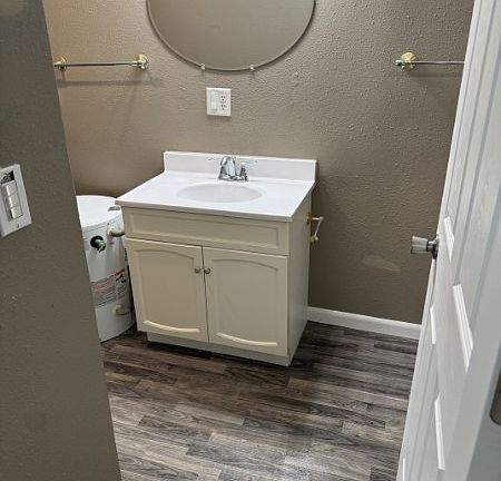 4th image of 1041 Water St