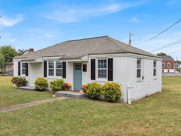 5th image of 330 Dunbar St