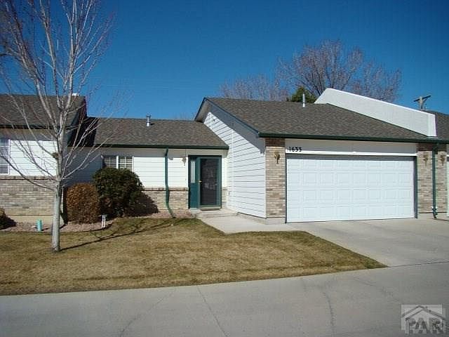1st image of 1633 Horseshoe Pl