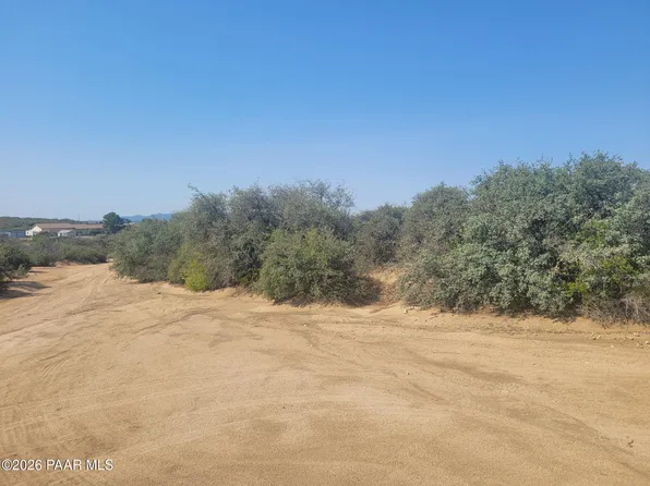 8095 W Barrington Rd, Kirkland, AZ 86332