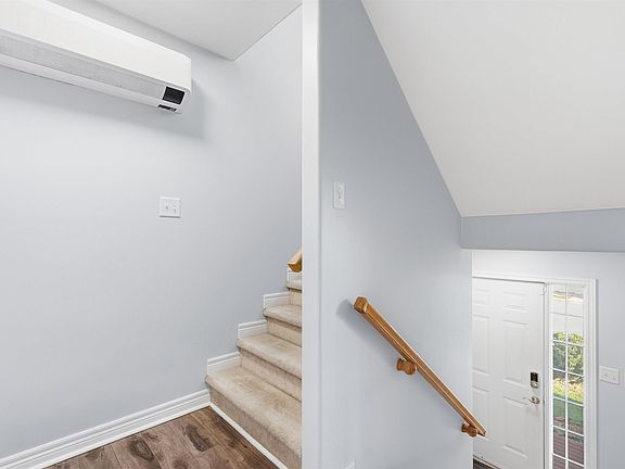 3rd image of 113 Feruz Cres