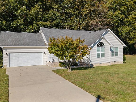 4th image of 43 Shady Cove Ct