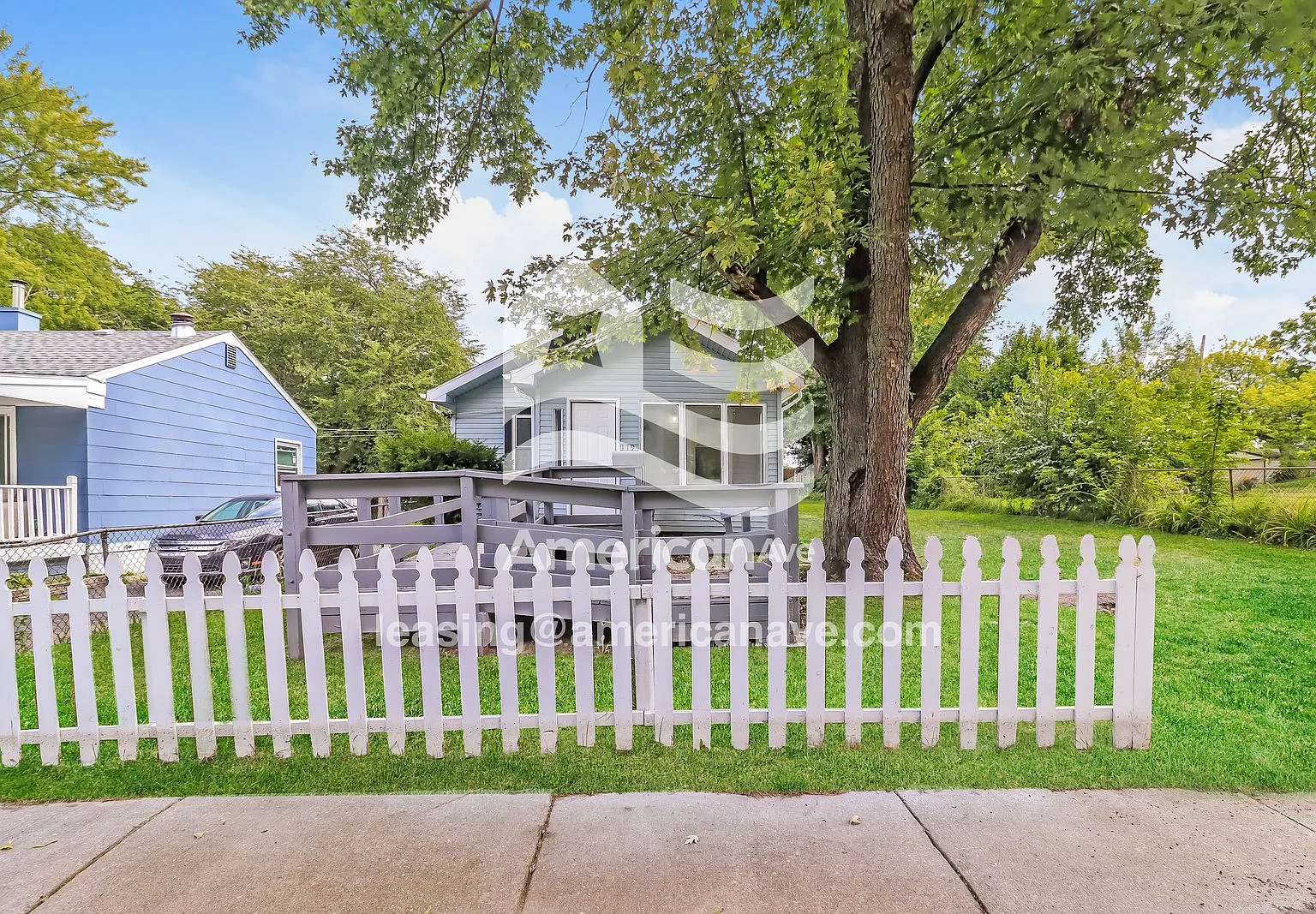3 bed, 1.0 bath, 967 sqft, $1,572 — Photo 1