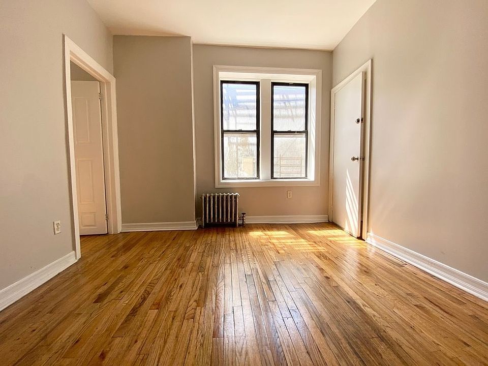 1st image of 322 E 126th St APT 2
