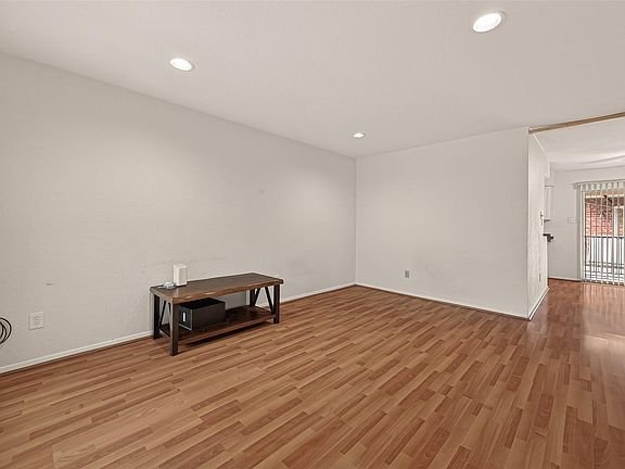 4th image of 9201 Clarewood Dr APT 191