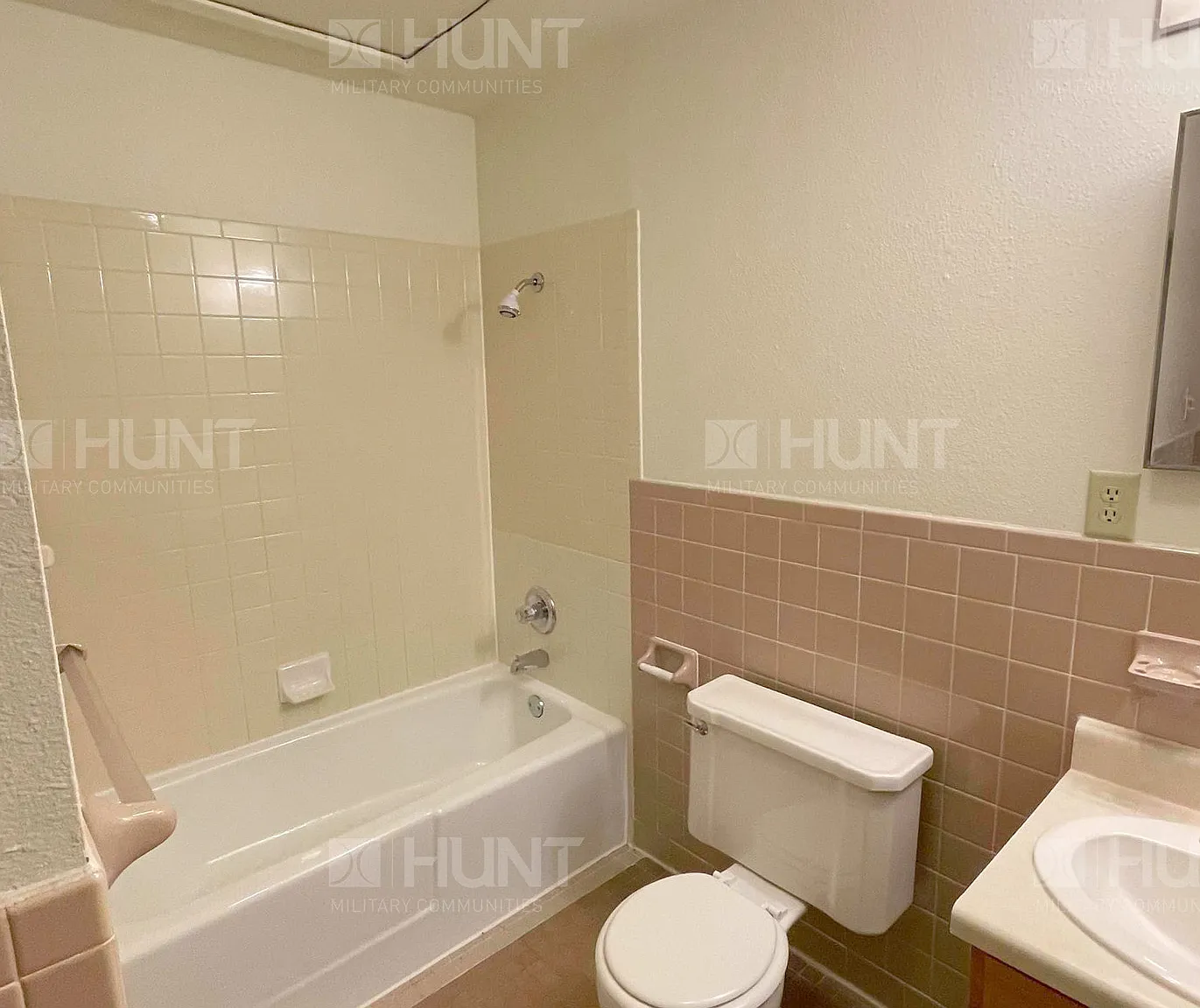 4 bed, 1391 sqft, $1,419 — Photo 3