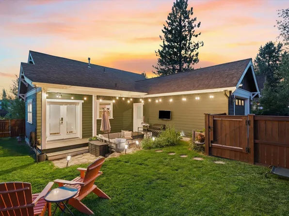 1236 Mount Washington Dr, Bend, OR 97703