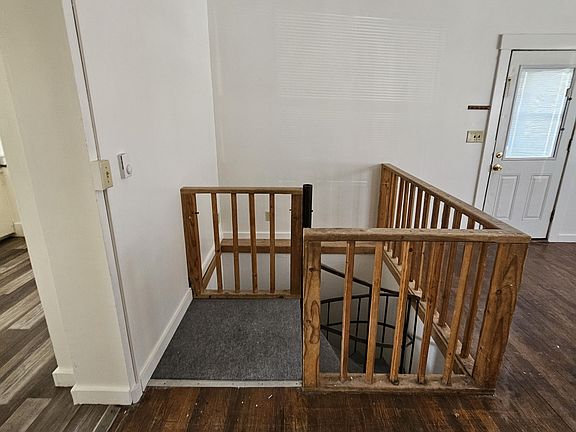 2nd image of 310 6th St APT 1