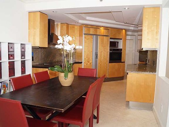 4th image of 2600 Island Blvd APT 1102