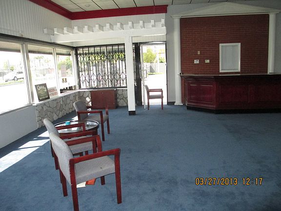 INSIDE OFFICE 1