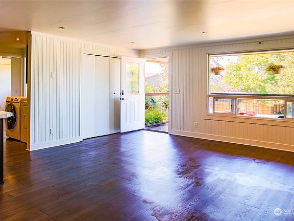 2nd image of 3259 Mardell Drive