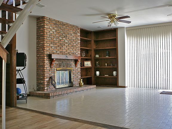 3rd image of 5218 Berryman Ave