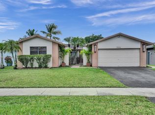 9341 NW 33rd Pl, Sunrise, FL 33351