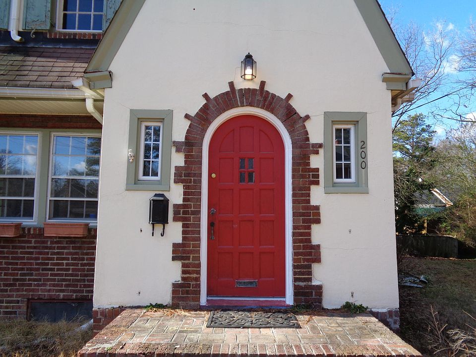 1st image of 200 Crescent Ave