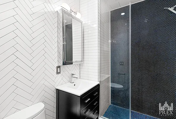 Rented by PREX Realty Corp | media 32