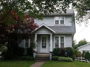 431 Prospect St, Medina, OH 44256