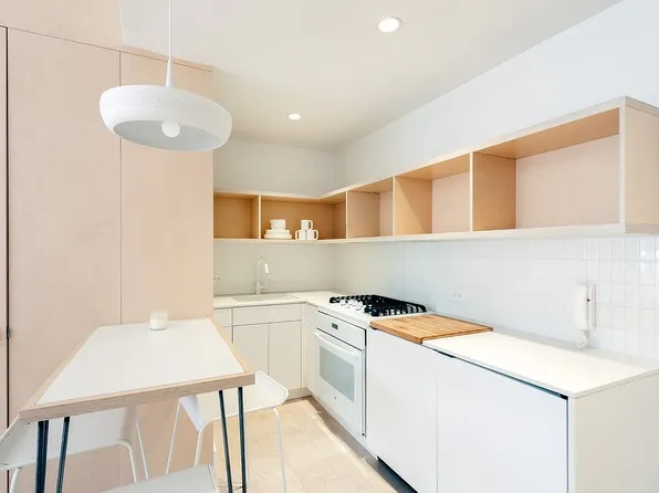 310 W 56th St, New York, NY 10019