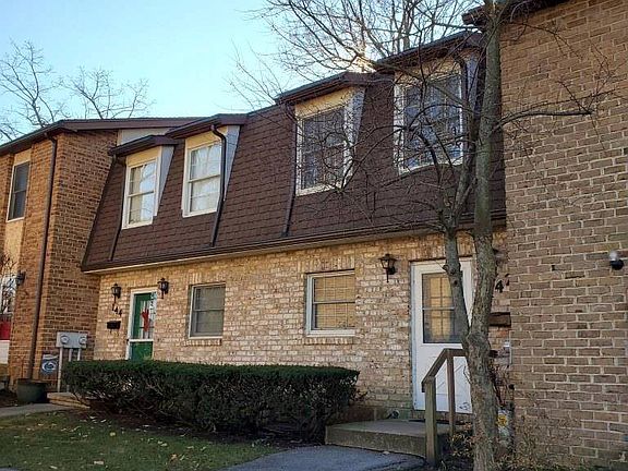 2nd image of 142 Haverford Cir