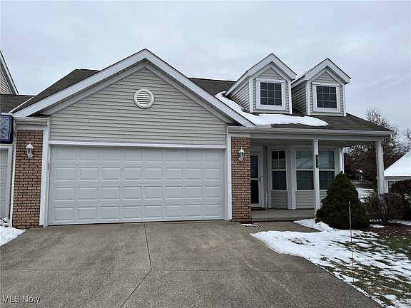 3rd image of 312 Stockton Cir