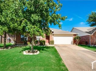 1205 Singletree Ct, Forney, TX 75126