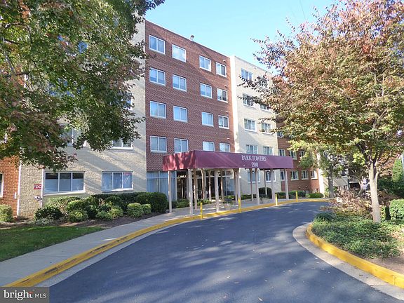 2nd image of 200 N Maple Ave APT 514