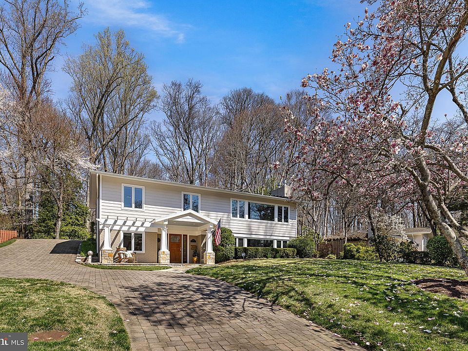 1st image of 6302 Beachway Dr