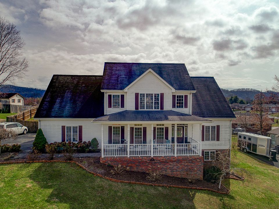 1st image of 106 Tiffany Ln