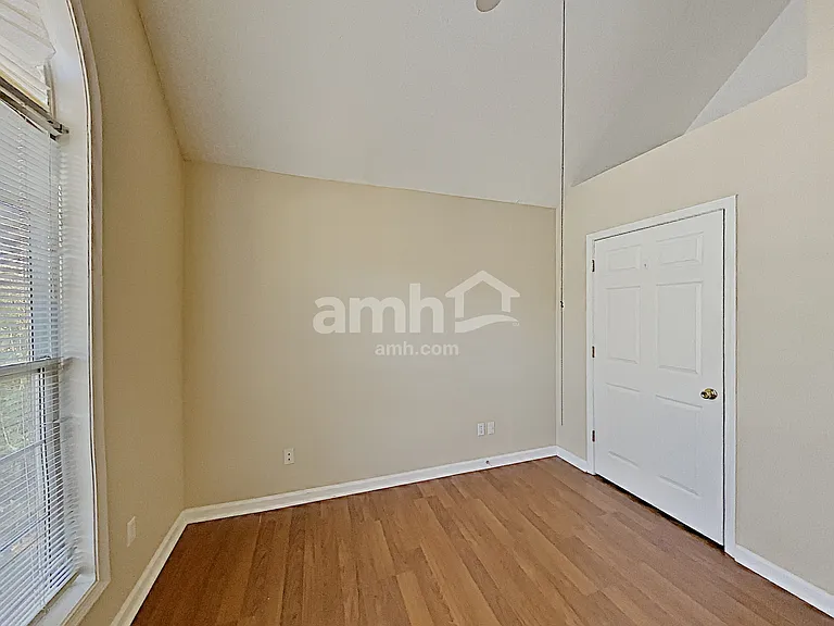 104 Ivy Springs Dr — Photo 14