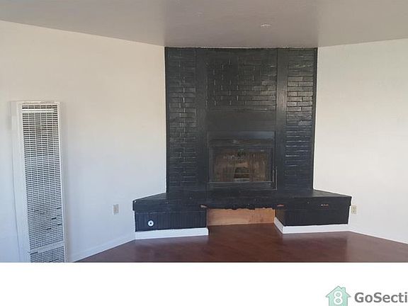 2nd image of 7906 Macarthur Blvd