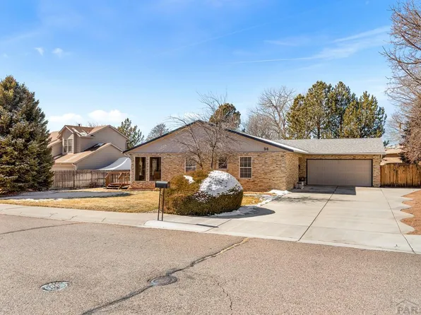 94 Ironweed Dr, Pueblo, CO 81001
