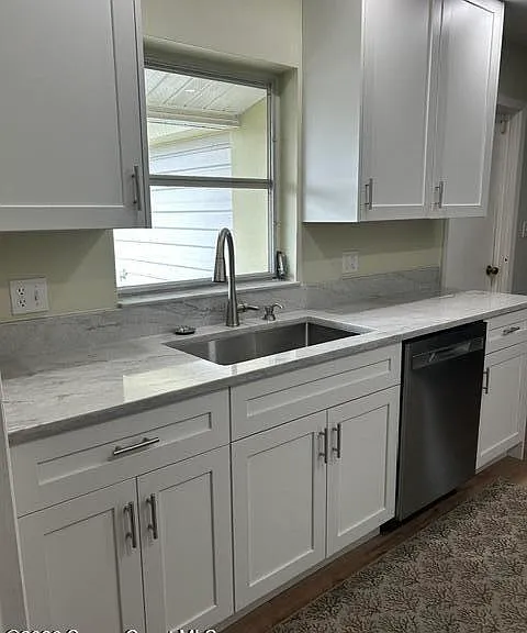 1213 Banana River Dr — Photo 15
