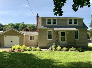 11 Musconetcong St, Alpha, NJ 08865