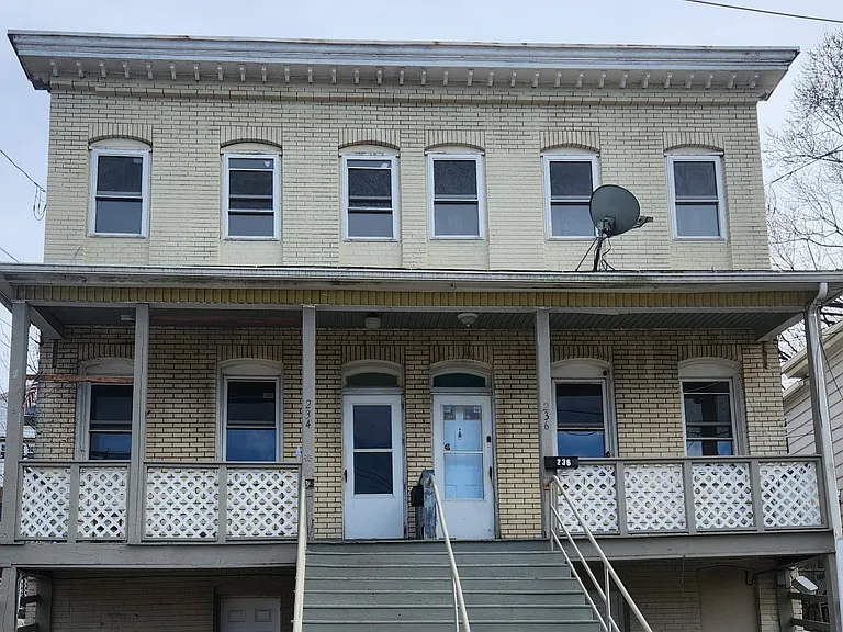 234 S Welles St — Photo 1