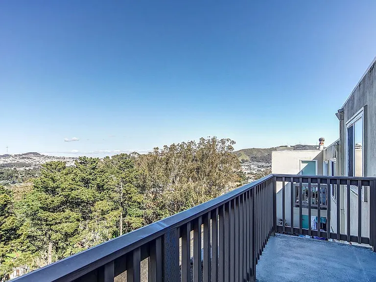 Terrace View — Photo 8