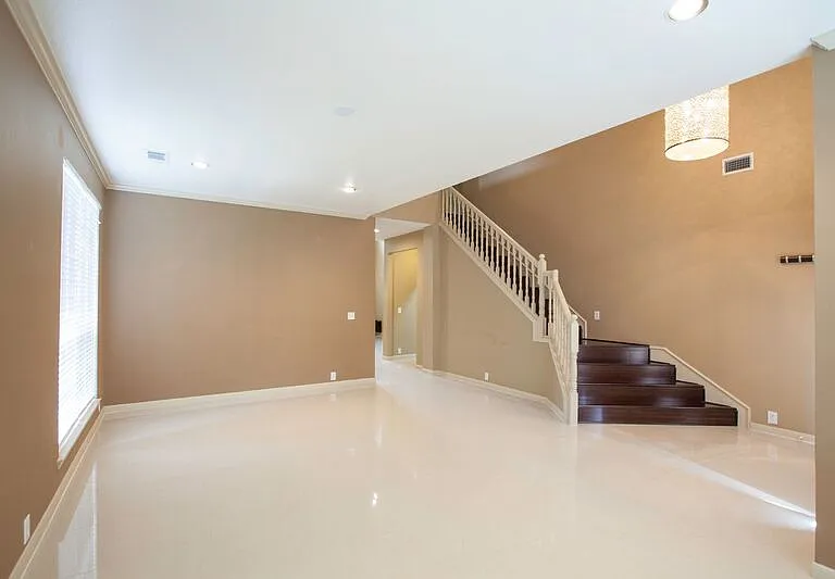 11544 Blackhawk Dr — Photo 6