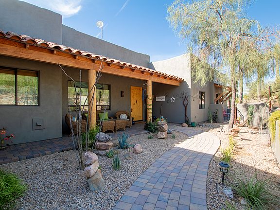 4th image of 39855 N Echo Canyon Dr
