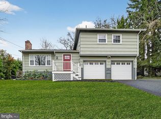 62 Bainbridge St, Princeton, NJ 08540