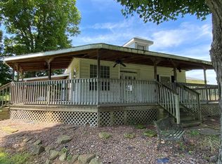 5715 State Route 136 W, Calhoun, KY 42327
