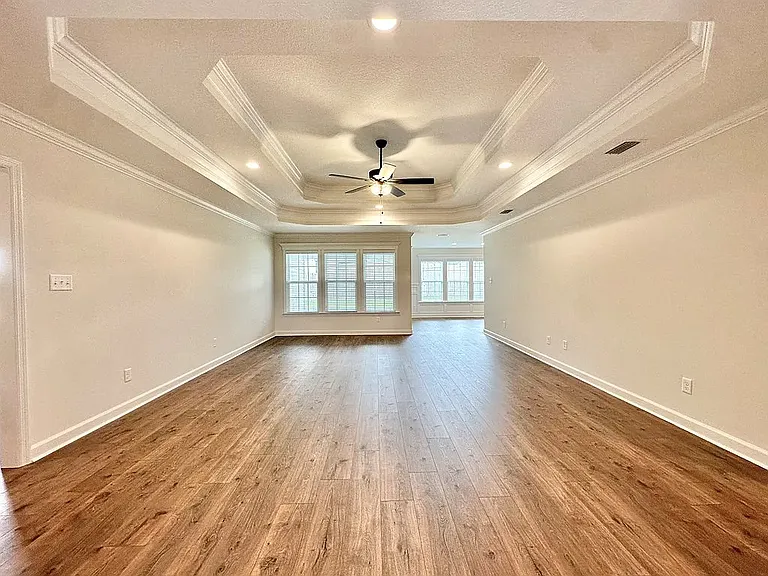 4509 Samuel Way — Photo 6