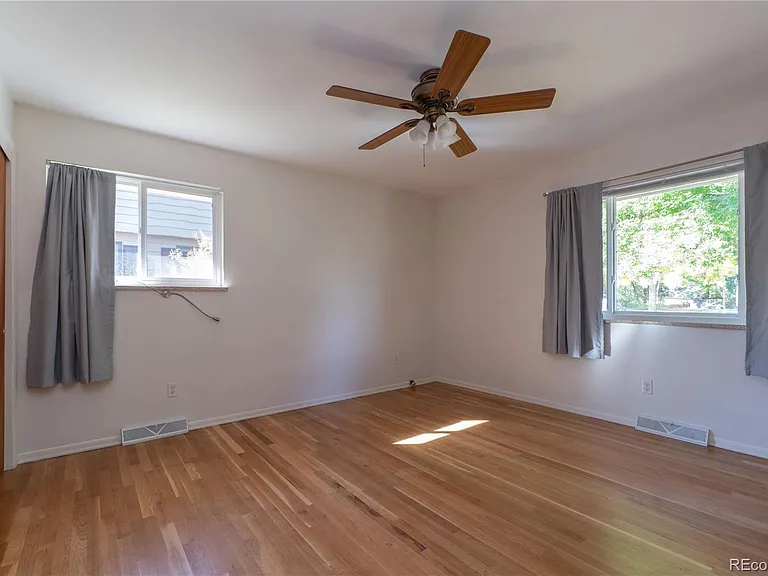 2990 Indiana St — Photo 12