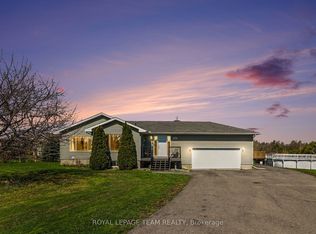 4038 Calbrent Way, Ottawa, ON K0A 2W0