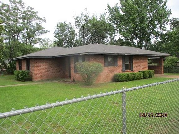 2nd image of 221 Teal St