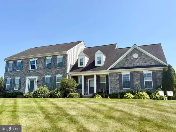 15169 Coronet Pl, Waterford, VA 20197