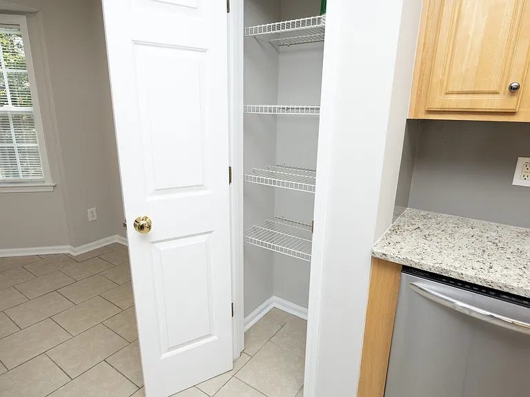 109 Havencrest Lndg — Photo 17