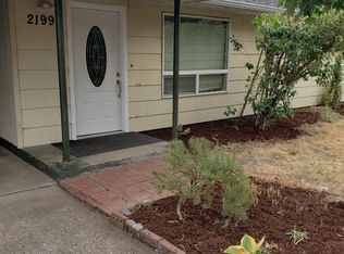 2199 Devos St, Eugene, OR 97402